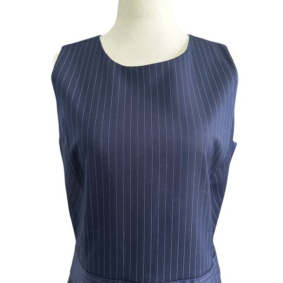 Brooks Brothers Blue Red Fleece Pinstripe Sheath Dress Women's Size 6 | 71-39 - Picture 3 of 7